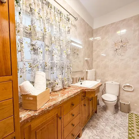 Vivienda Sextante Apartment *